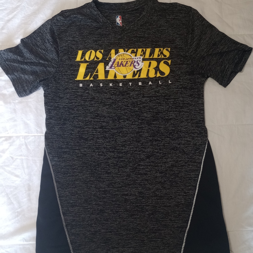 Men's Lakers shirt